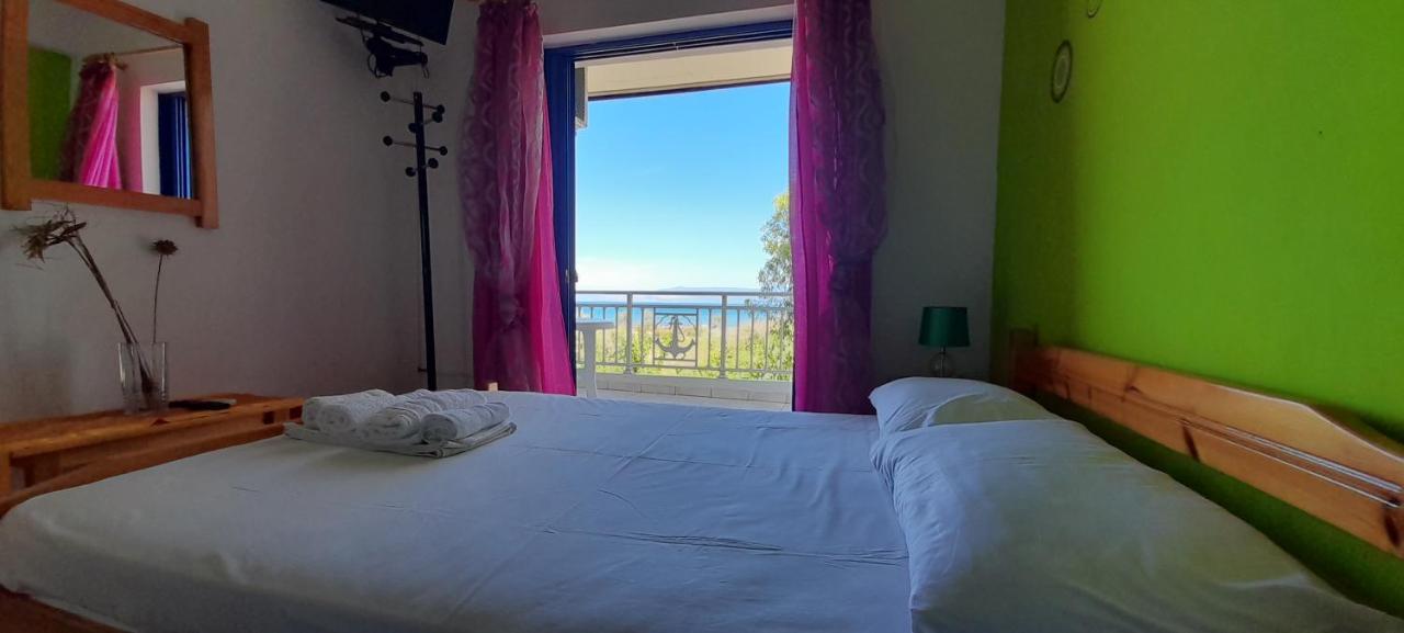Lakkopetra Beach Apartments Lakopetra ภายนอก รูปภาพ